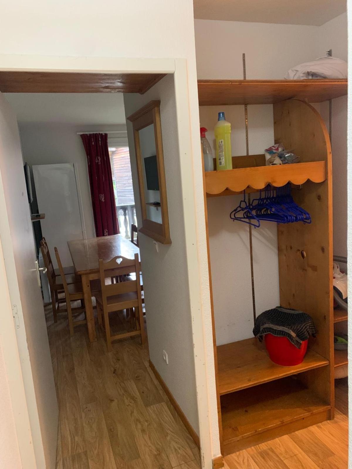 Appartement Dans Residence Bois De La Reine, Besse Et Saint Anastaise Eksteriør billede